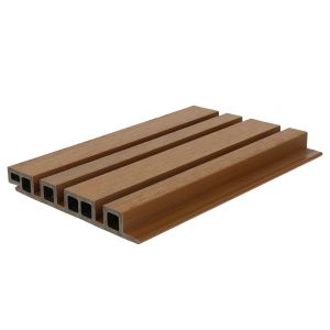 Composiet wand bekleding 25x196mm Red Cedar